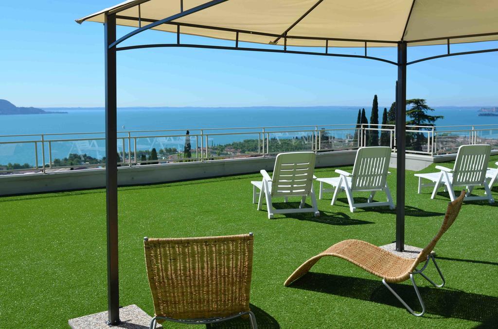 Residence Il Poggio Al Sole Toscolano Maderno Ngoại thất bức ảnh